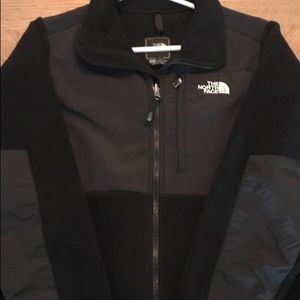 Women’s North Face jacket